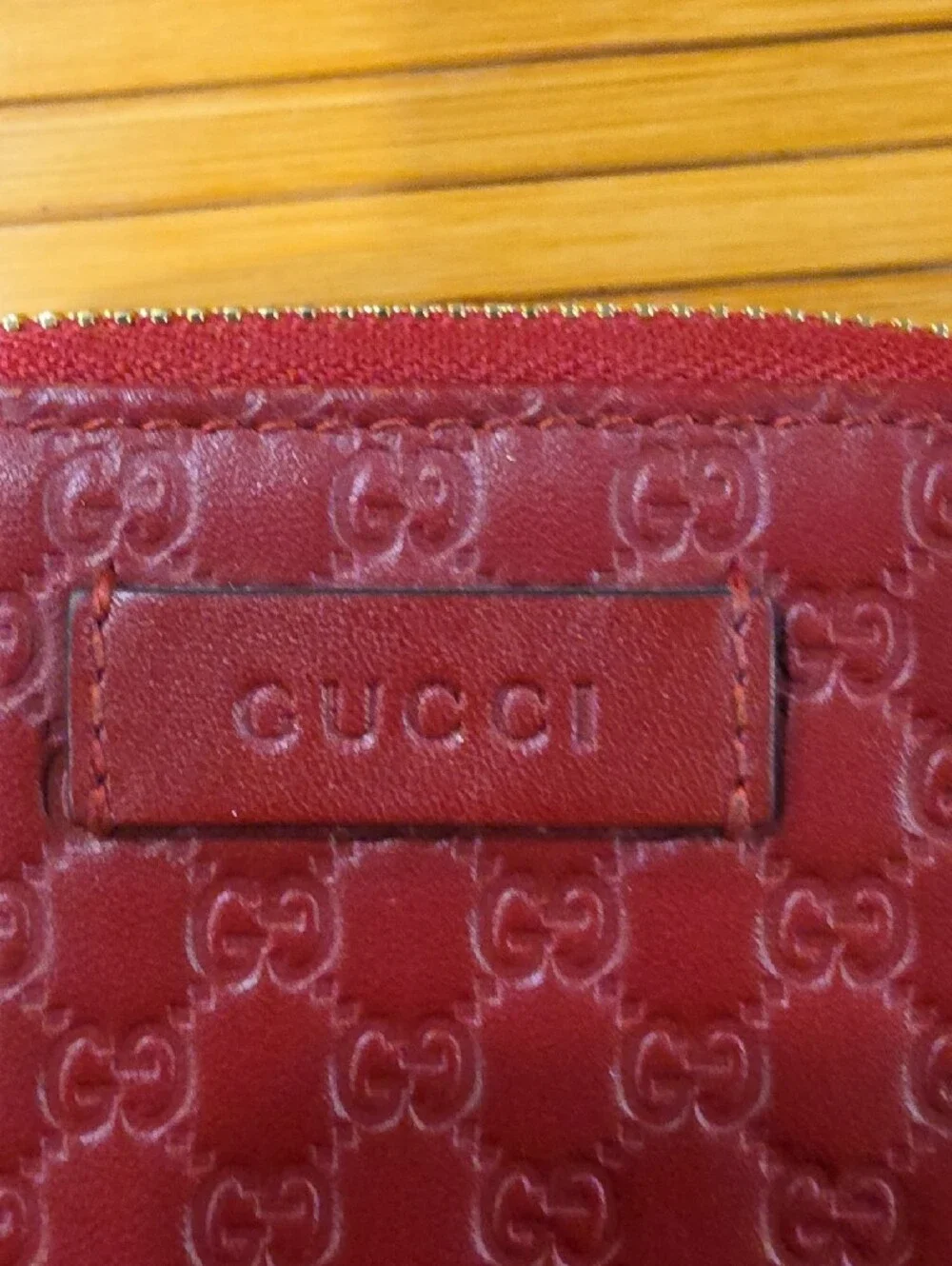 Gucci Embossed GG Compact Zip Wallet in Burgundy - Picture 2 of 6